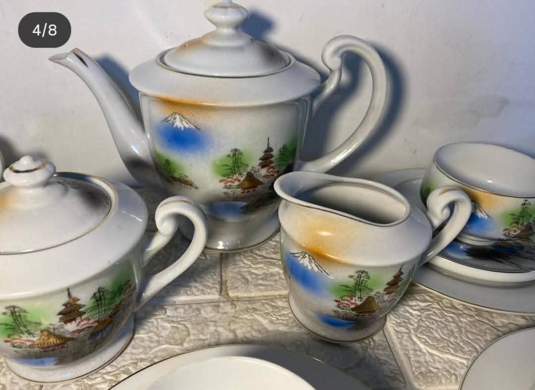 سيت الإمبراطور ياباني١٨ قطعة غير مستخدم متوفر توصيل الاستفسار خاص


**إذا كنت صاحب هذا الإعلان وتريد حذفه لأي سبب، رجاءا أرسل رسالة إلى الدعم الفني**