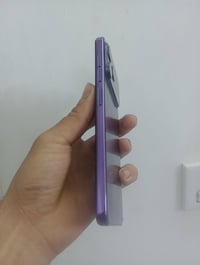 سبارك ٣٠ برو • ٢٥٦ • قفل