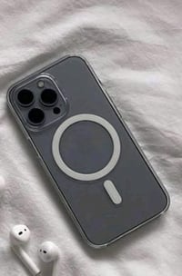 13 برو ماكس.   بطاريه 93 نضافه 💯 كارتونته وياا  شرط ممفتوح  ضمان   ٠٧٨...