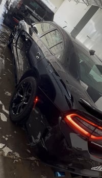 جارجر SXT • ٢٠٢٣ • محرك ٦ سلندر