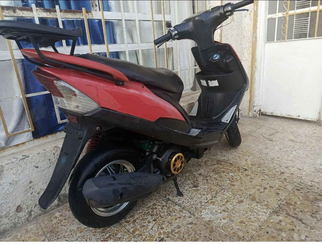 من رخصت الدمن

دراجه ماكس بلاديه 49دراجه كمله شغله جاهزه 

مكان الاسكندريه الحصوه 

السعر.650      ***********
