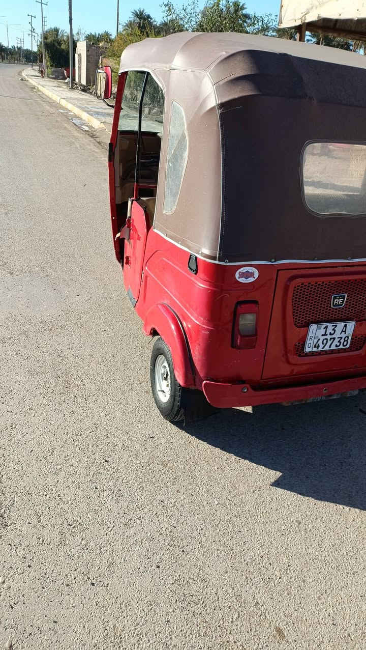 تكتك للبيع موديل 21 شهر11 رقم وسنويه نكليزي تكتك كامله كبل لشارع ربع مذب عليها تخم تاير جديد بيها ضربه بصفحه تكتك تراي مال زيرو محرك اخرس عبالك زيرو  تكتك خير من الله السعر 7900 وبيها مجال المكان ميسان قلعه صالح رقم الهاتف ***********
