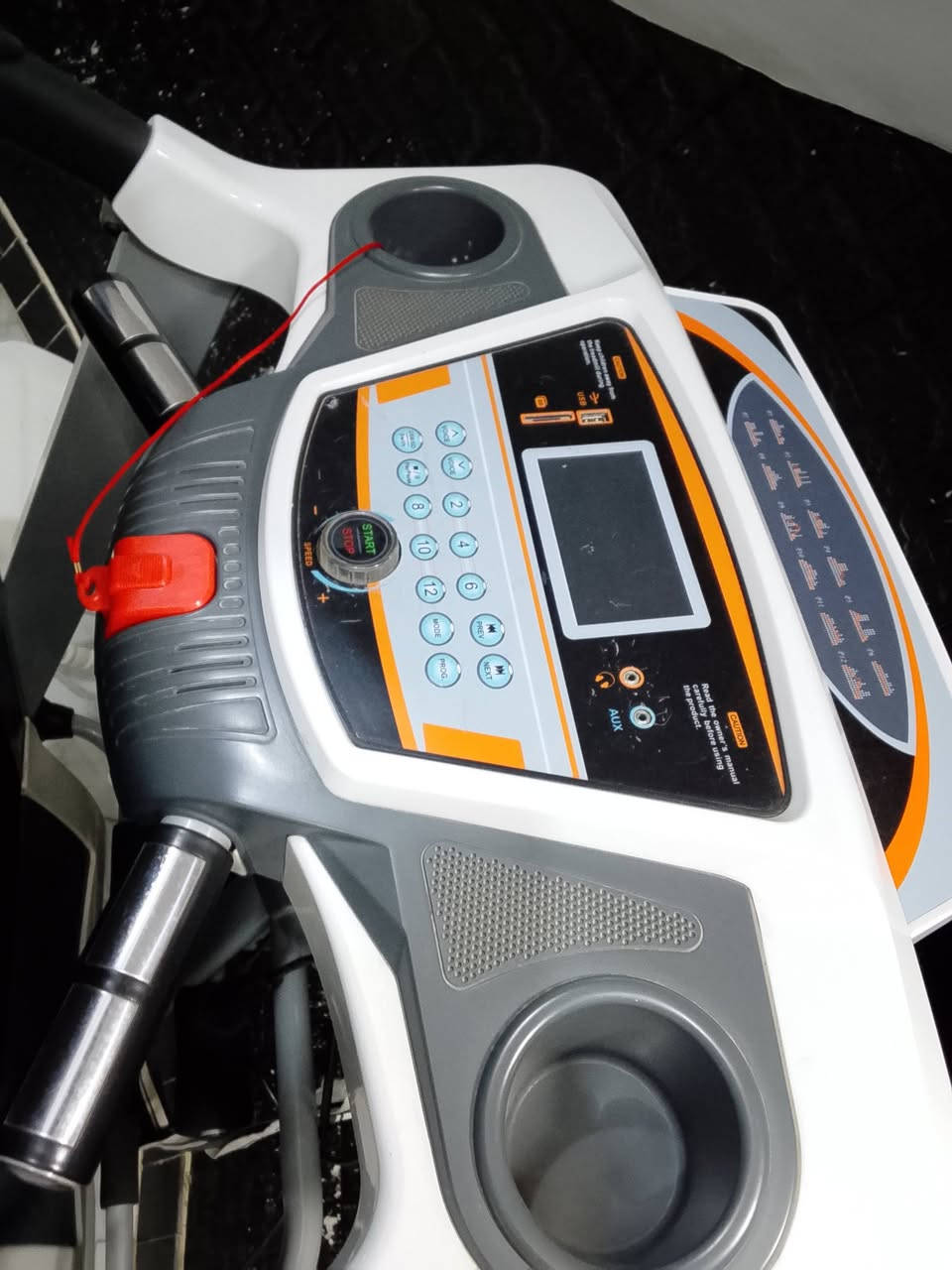 جهاز جري لبيع نظيف شرط الفحص


**إذا كنت صاحب هذا الإعلان وتريد حذفه لأي سبب، رجاءا أرسل رسالة إلى الدعم الفني**