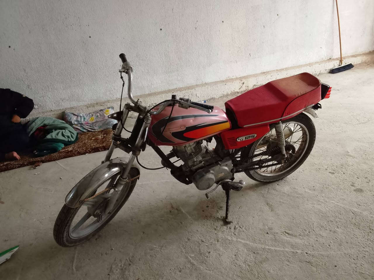 اربعه كير أوراق سكنر موديل 2020تايكر السعر 225وبيه مجال قليل حك جيه مكان كربلاء الحسينيه هاذه رقمي ***********
