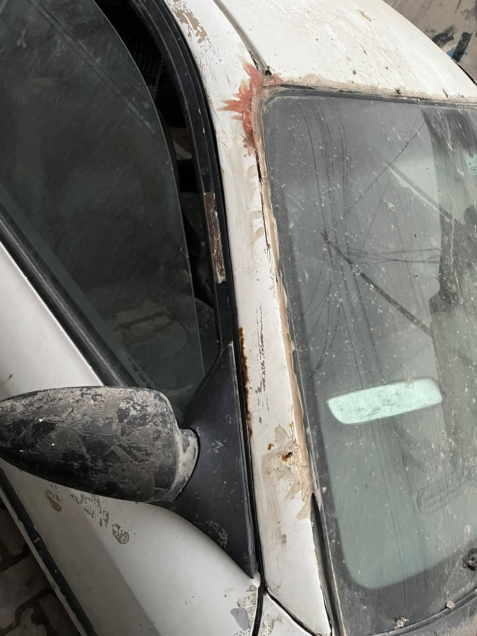 سلام عليكم شباب سيارة سوناتة 2001 كير ومحرك وساصي كفالة عامة بيهة خياسات بل تكم لسيارم متروكة صالهة 3 سنوات بس اشغلهة وعوفة ما طالع بيهة ابد رقم ذيقار مداور ثاني يوم سيارة شغالة وخير من الله سيارة بس ليتات عوزهة وبك لايت بسعر مناسب تصل وبيك خير ودلل *********** اتواجد فقط وتساب
