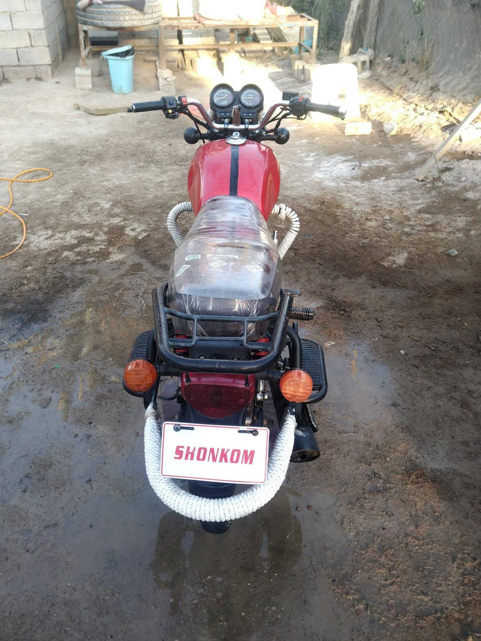 سلام عليكم ورحمه الله وبركاته دراجه 2023 دايوان للبيع السعر 1150 مكينه كتابه حمره أرقب نوعيه درج شغله علا آخر حبايه نظافه 100/100الشراي يتوصل وياي علا الرقم ***********وبيه خير وتدلل
