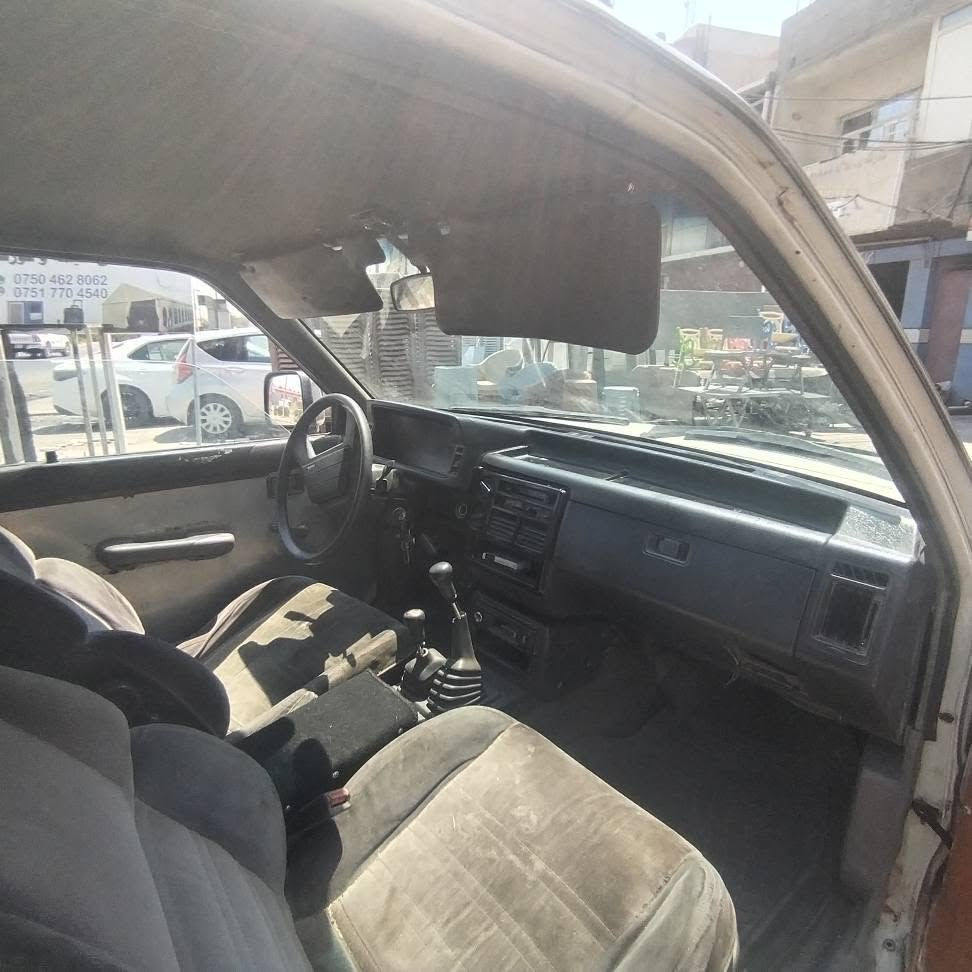 پیکاب مازدە یابانی ئاڕم ئەسڵی سەیارەکە  بێ عەیبە خاوێن و  توندو تۆلە سعری ۳۲ وەرەقە مەعاملە شوێن هەولێر تلفۆن واتساب.*********** أربيل, العراق
