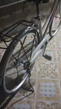 بايسكل كلش نضيف كل ملحقاته كامله 75 وبي مجال  07814510404