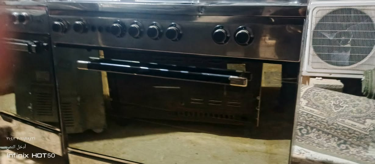 يوجد لدينا اثاث مستخدمه للبيع المكان حديثه الخفاجيه رقم ***********
