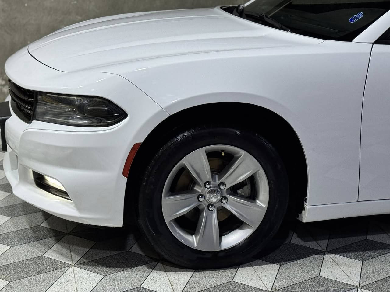 سلام عليكم
جارجر موديل 19  3600 كنديه كفاله عامه 

فقط المؤشر علي صبغ خشم البنيد كد صبعين 

لا غيره ولباقي كفاله عامه 

رقم اربيل تريد وكاله تريد تحويل 

حداديه جديده ‏100% ￼

تخم تاير صار 7 ايام شاده ارقه نوعيه بصيني 

‏موصفات سياره sxt 

كشن حضن لايت زنون بلادي 

حساس خلفي 

وباقي الموصفات معروفه ب sxt 

السعر 226 وبيهه حگ جيه 

للاستفسار اتصال 

***********

***********

مكان السياره واسط الكوت 

￼
