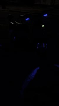 سلام عليكم دراجه R9 موديل 2025 الدراجه جديده ونضيفه الوصل  موجود اروح بيها للمدرسه وارجع بطاريات 32 حجم الملف 1800
مكاني البصره الحيانيه دور الشرطه قرب المعارض 
السعر 450وبيها مجال
 ***********
