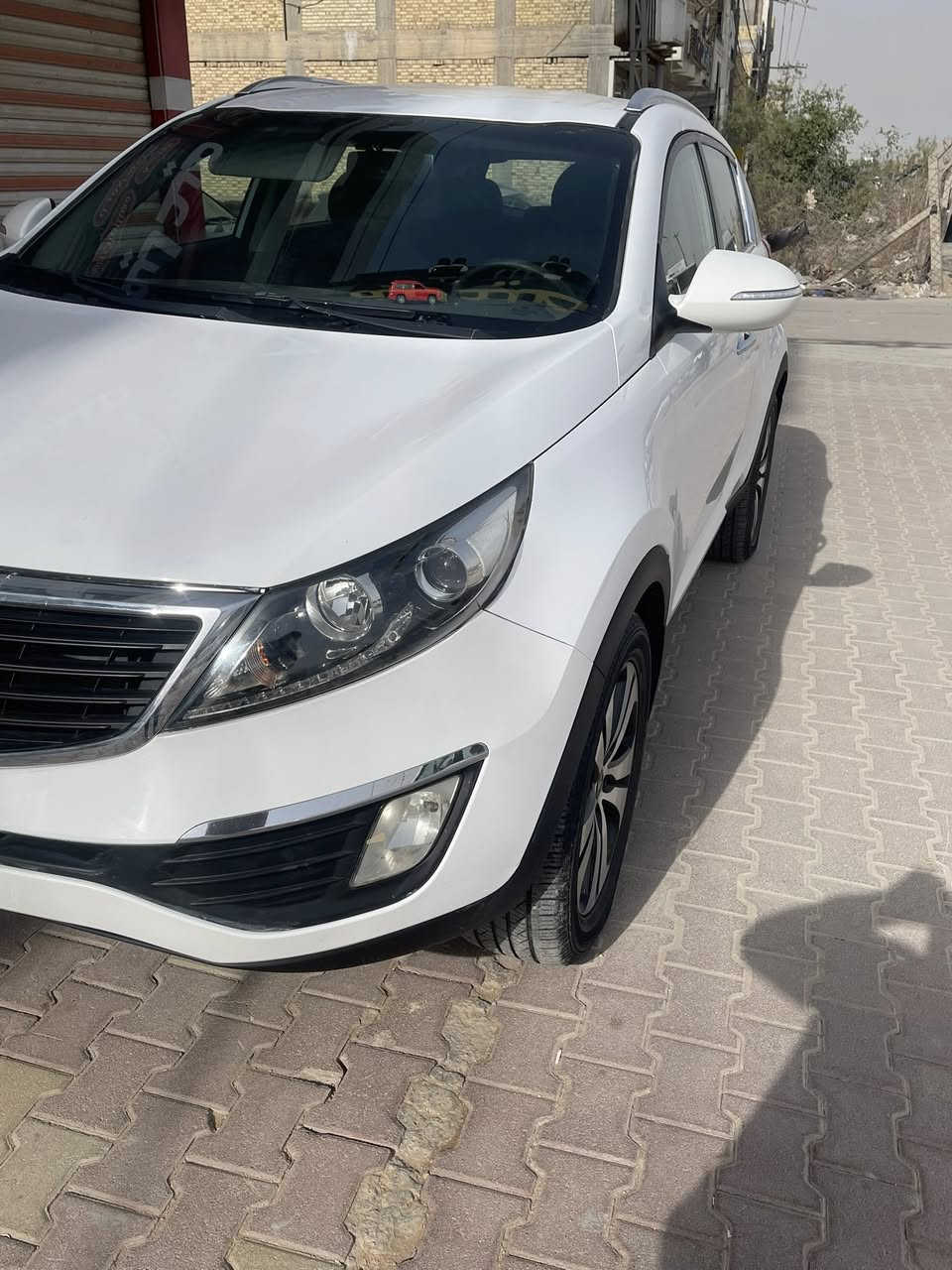 يالله رمضان كريم عل جميع للبيع سياره جديده جيده ستخدام شخصي من ٧ سنوات كلشي ما ذب عليهه 
سياره سبورتج موديل ٢٠١٢ سياره كفاله عامه فقط بارد وسونار موجود وسعرهه هم بعد احله مكاني الدوانيه وهاذ رقمي ***********
