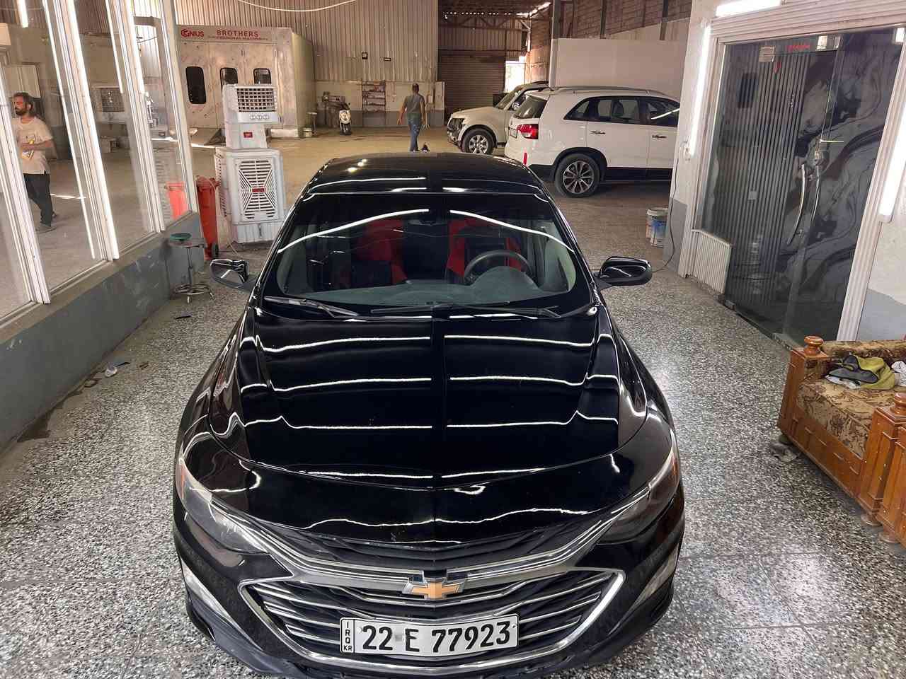 ماليبو ٢٠ رقم أربيل بسم شركه بيها صبغ نص من البنيد الجاملغ الأيمن ونص الباب الخلفيه السعر ٩٥ رقم الموبايل ***********
