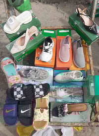 أحذية وشحاطات • توصيل مجاني • شارع السوداني