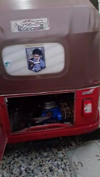 من رخصت صاحب لكروب لمحترم تكتك لبيع تفاصيل بلفيديو رقم  ‏‪07746396973‬...