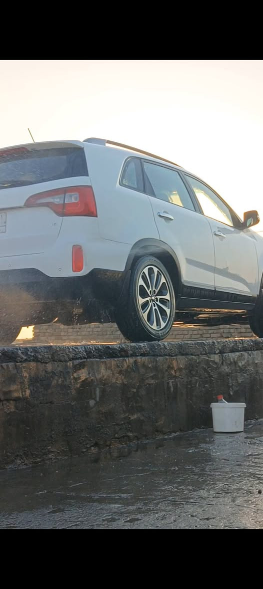 سياره سورنتو لبيع موديل 2015 محرك 6 سلندر مكفوله عده شويه بارد رقم بغداد 
‏‪0783 150 6755‬‏ مكان ميسان
