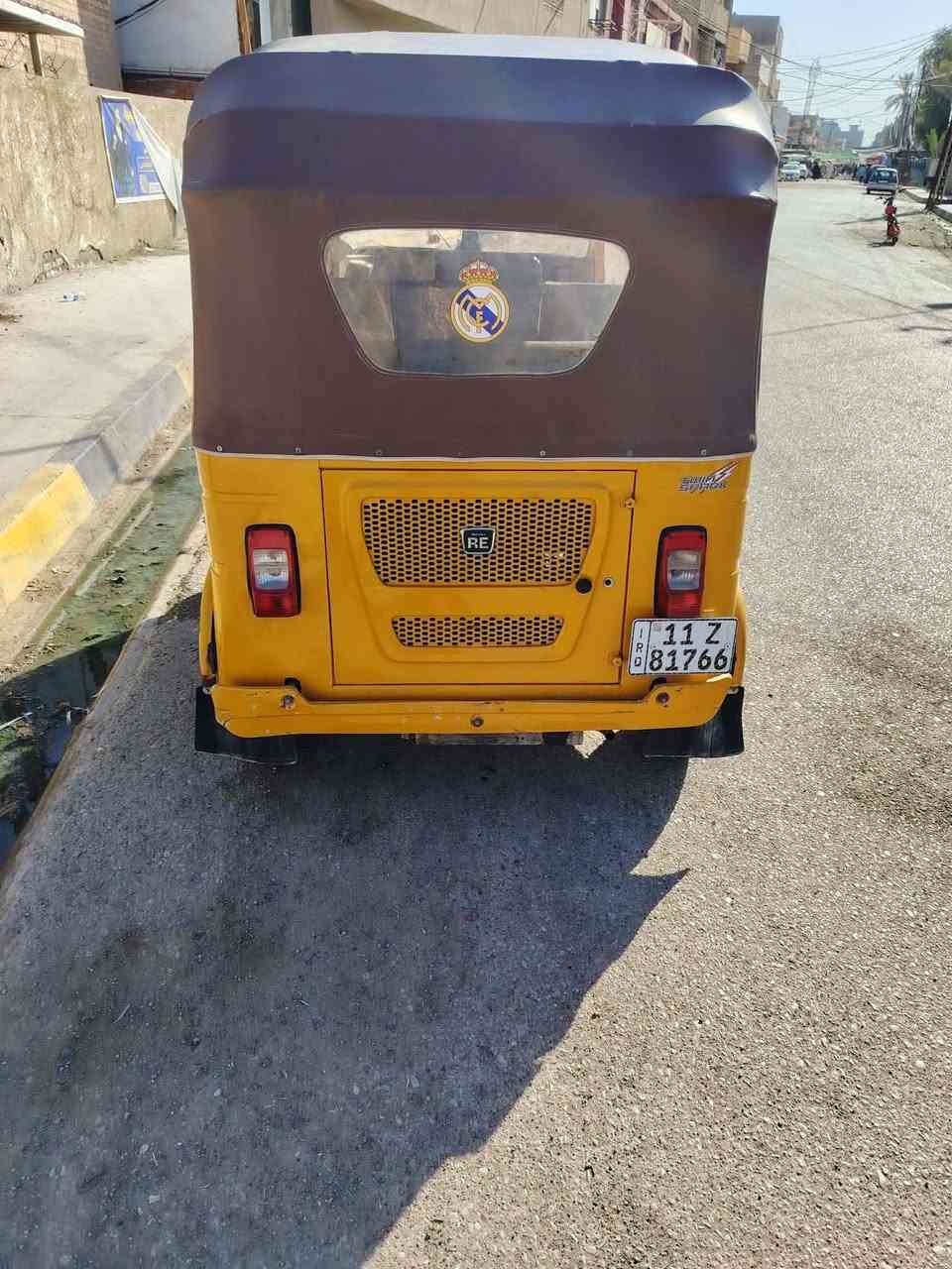 تكتك موديل 21 رقم بغداد كفاله عامه كشر ومكينه رقم نكليزي باسمي كامله تحويل ثاني يوم الشراي يتصل *********** السعر 8 بيهه مجال بسيط
