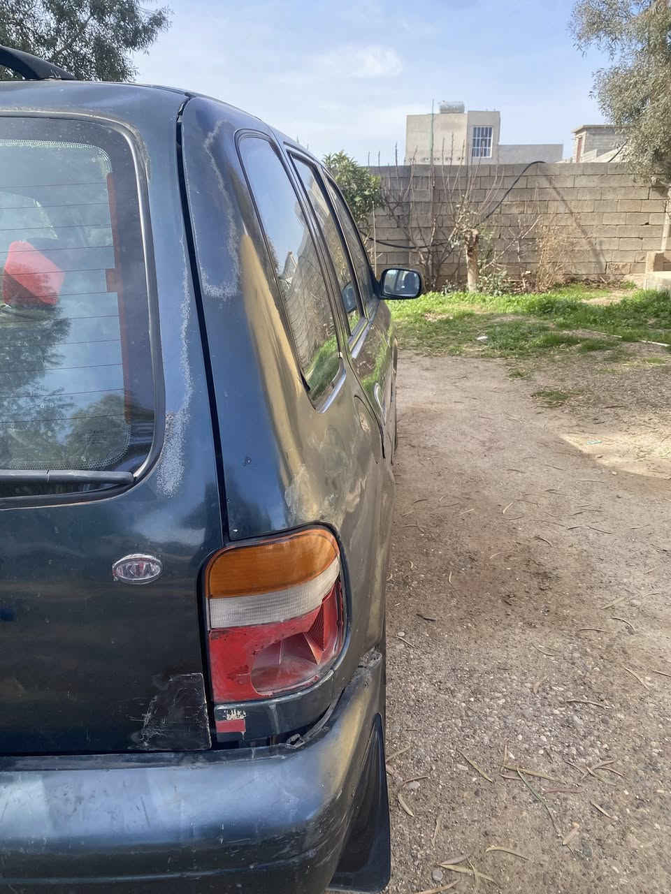 اخواني كيا سبورتج رقم صلاح الدين سياره مكفوله من الدعم والطخه والكلب سياره كير ومحرك واكسل وكشر مكفولات كفاله عامه 
سياره بس عايزها تلحيظات سياره عائليه خير من الله وين تريد شغل وطلع تايرات ٤ جدد باتري جديد سلف ودينمو جدد صدر جديد سياره متعوب عليها سنويه لل ٢٨
السعر ٤٠ وبيها مجال قليل 
العنوان صلاح الدين بلد تقاطع السيد محمد 
***********
***********
