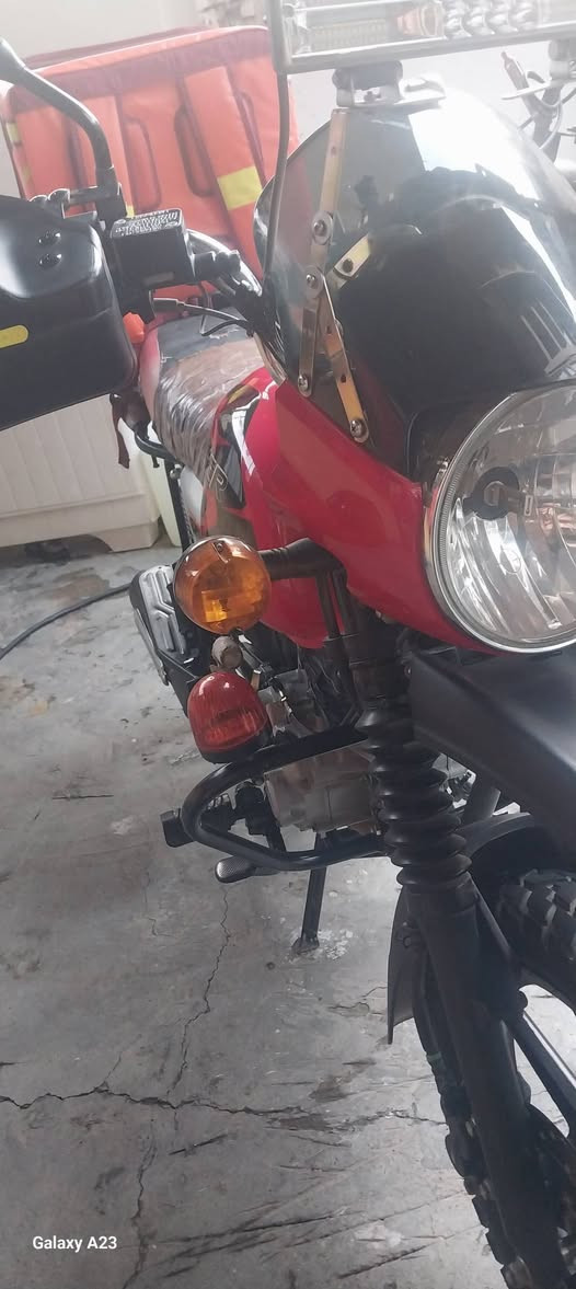 سلام عليكم ورحمة الله.
للبيع للبيع. دراجه بوكسر ٢٠٢٣

دراجه على وضع الشركه 

مرقم انكليزي بئسمي 

السعر ٢٥٠٠ وبيهه مجال 

دراجه خير من الله 

مكان الدراجه بغداد قضاء المدائن 

***********
اتصل بيك خير وتدلل
