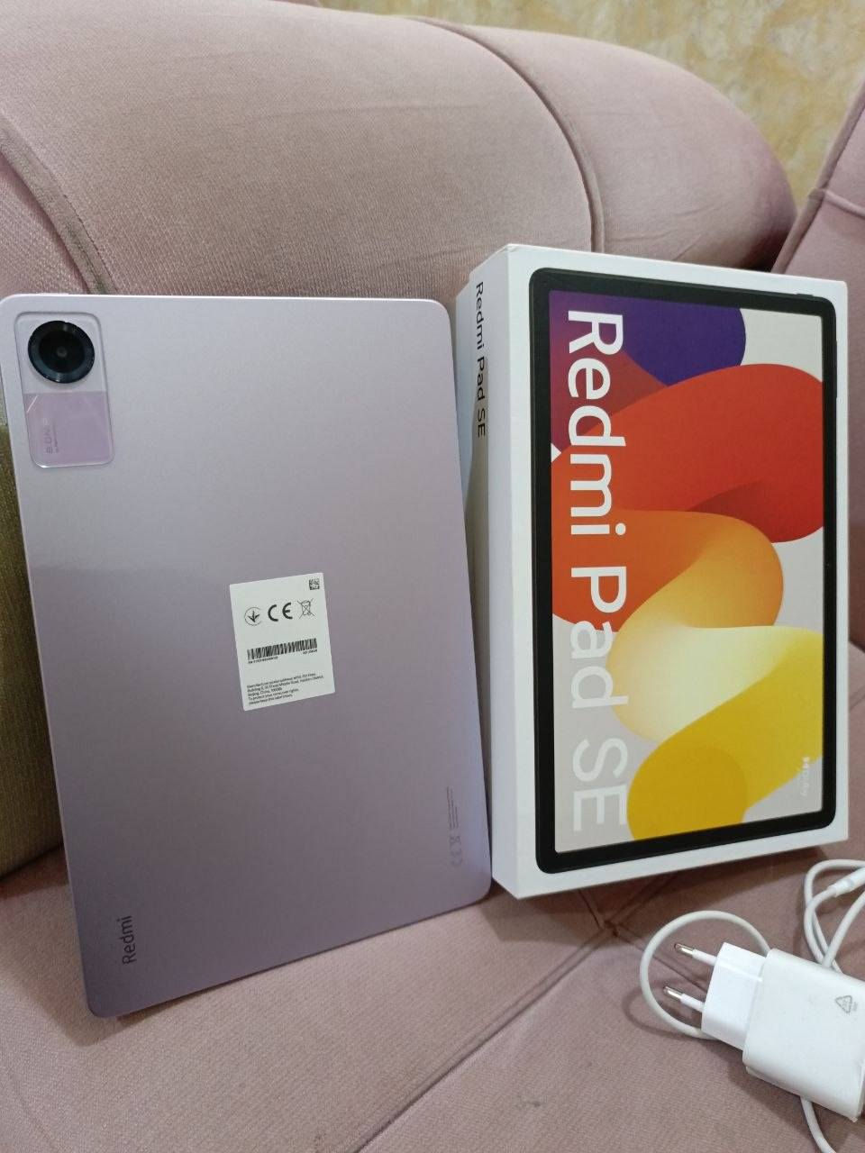 سلام عليكم ايباد للبيع
اسمه Bad SE
ذاكره 256
الايباد مكفول مشتري قبل سبوعين 
سلسل ينزل شكو تطبيق بالك 
بوبجي 90فريم 
ملحقاته وياه وشاحنه بجيس وكفر 
سعر 230 وبي مجال 
مكاني كوفه لتواصل خاص أو معه رقم ***********
