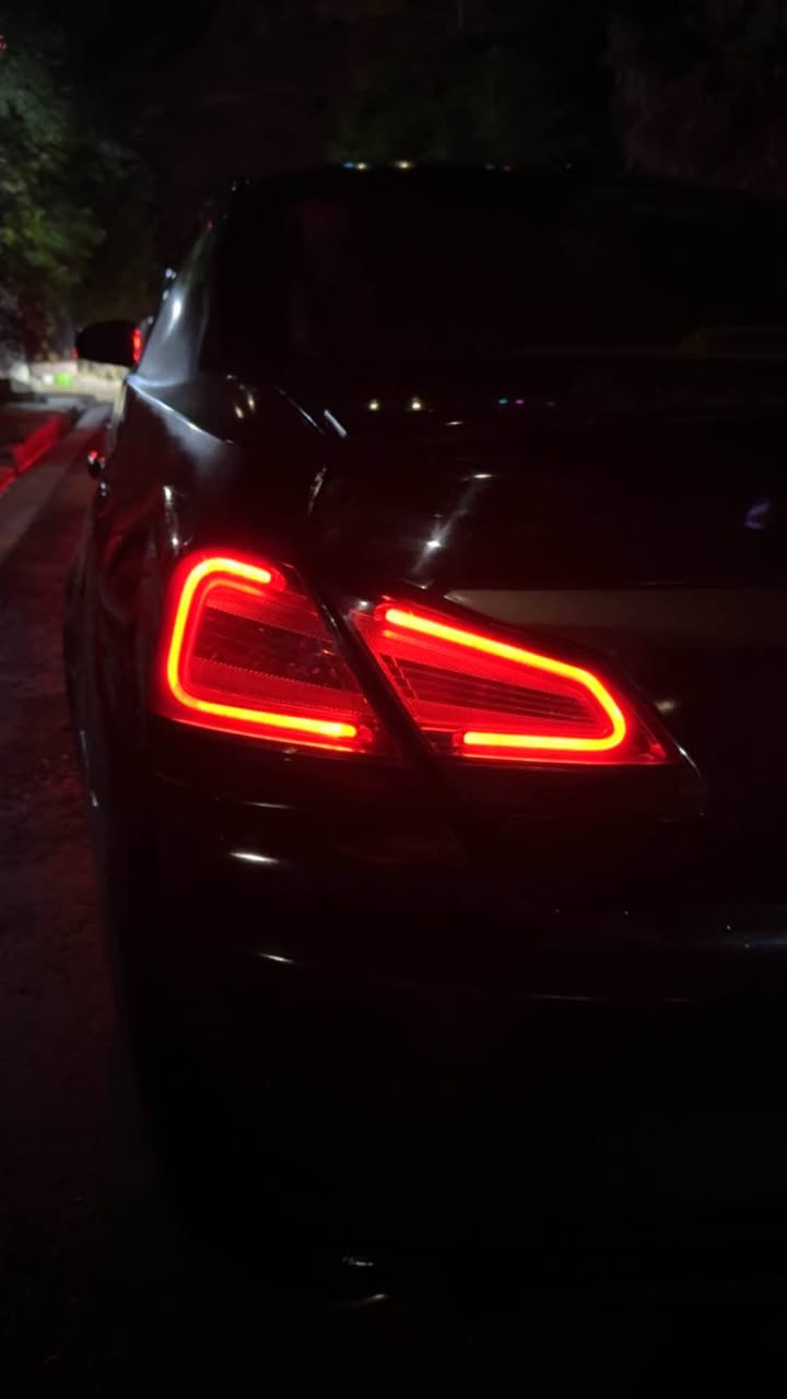 لميتيد فول فول avalon 2011
عام سبوخ 
مو مقلوب بها دعم خلفي
گير محرك مومفتوح
ايرباك مومفتوح
سعر ١٢٤
غرامة ١٤$نزل من سعر 
*********** دهوك, العراق
