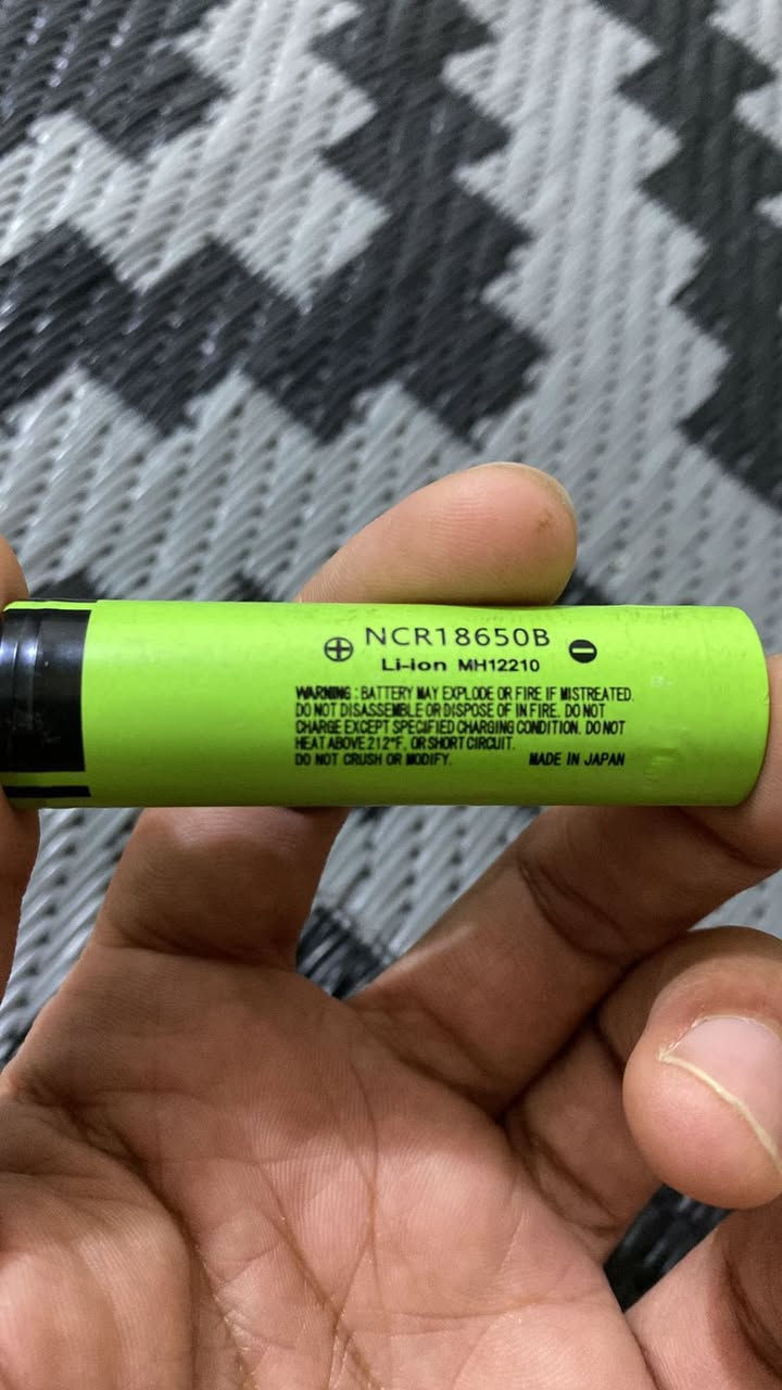 بطاريات 🔋 ليثيوم ياباني العدد16 وشاحن


**إذا كنت صاحب هذا الإعلان وتريد حذفه لأي سبب، رجاءا أرسل رسالة إلى الدعم الفني**