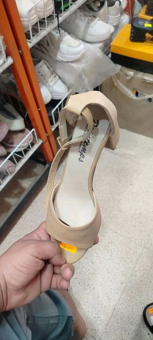 صولد هبال غير ب150 مرحبا بيكم عند محلات الاندلس الاناقة


**إذا كنت صاحب هذا الإعلان وتريد حذفه لأي سبب، رجاءا أرسل رسالة إلى الدعم الفني**