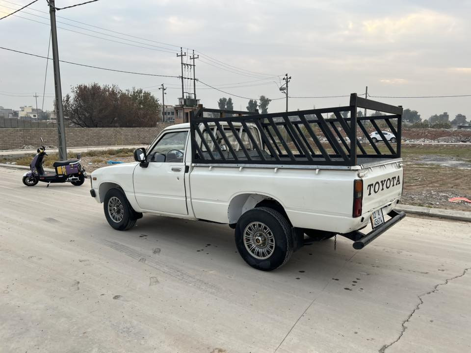 بيكم تيوتا موديل 1980للبيع مكان موصل الايسر السعر 40 كورك***********اسيا***********
