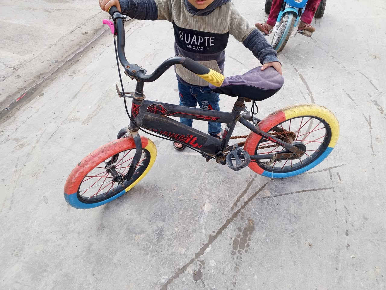 عربانه  35+ باب 30 + بيسكيل  20  تصال*********** وتساب
