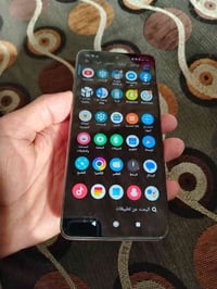 بوكو x3جهاز كامل ملحقات نضيف    ذاكر 256رام 8 مراوس او بيع مكان حي سوم...