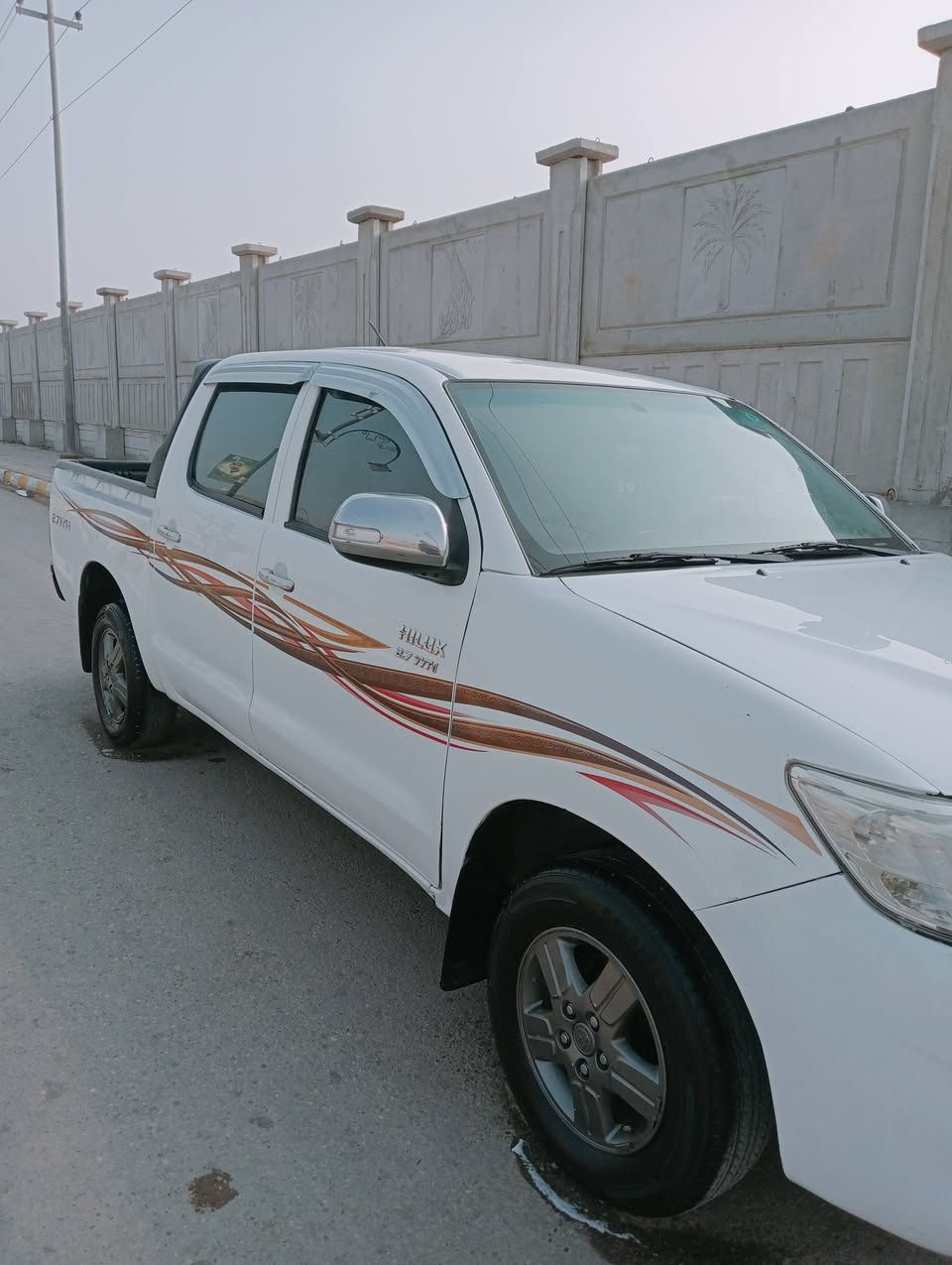 فلاونزه  موديل 12مكان كوت رقم دولي تحويل سونر مرفوق  شاصي19
السعر 158 وبيهة مجال  مبايل ***********
