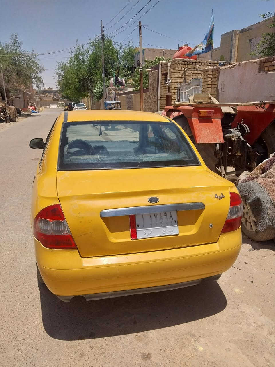 طيبه 15 سنويه نافذه بنهايه ال20 هيه وغرامات عل مشتري مادري شكد ما داكهه سياره حلوه ونظيفه كما موظح بصوره 
سعرهه 23 وبيهه مجال
 رقمي***********
