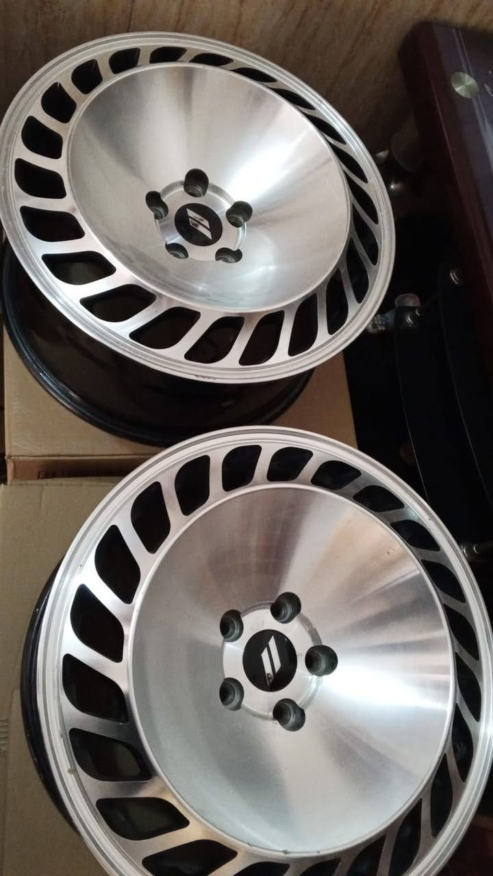 بيع ومراوس شعندك تعال خاص وتدلل 
***********
