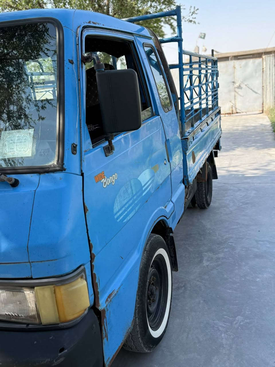 كيه موديل 96رقم كربلاء باسمنه تحويل ثاني يوم محرك وكير واكسل خير من الله الطول 6جنكال العنوان واسط حدود واسط بغداد قرب سيطرة اللج السعر 48 وبيه مجال للاستفسار الاتصال على ‏

‪***********‬‏
