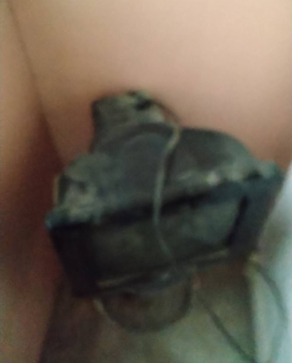 للبيع تلفزون اثري عمره 15سنه يمكن😅 +شغال اي عيب مابي 😅


**إذا كنت صاحب هذا الإعلان وتريد حذفه لأي سبب، رجاءا أرسل رسالة إلى الدعم الفني**