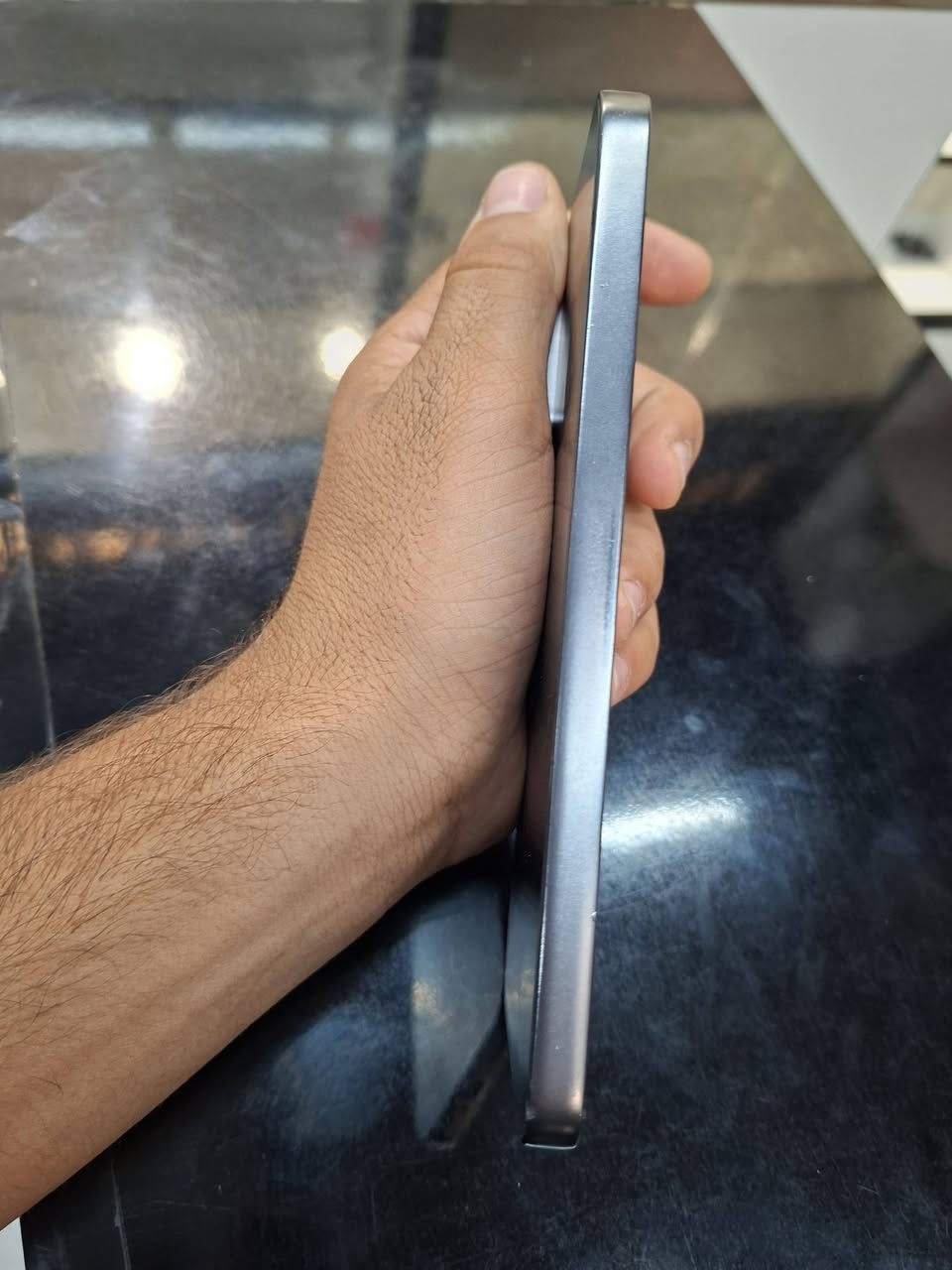 انفنكس GT30 Pro غني عن تعريف 120فريم ببجي متوفر الان
Infinix GT30 Pro / 12-256 GB

بسعر🔥🔥250 الف دينار🔥🔥

‫سعر و مواصفات Infinix Note 30 Pro عيوب و مميزات‬‎
يتميز هاتف Infinix GT 30 Pro بشاشة AMOLED بحجم 6.78 بوصة ومعدل تحديث 144 هرتز، ومعالج MediaTek Dimensity 8350، وكاميرا خلفية مزدوجة بدقة 108+8 ميجابكسل، وكاميرا سيلفي 13 ميجابكسل. تبلغ سعة بطاريته 5500 مللي أمبير ويدعم الشحن السريع بقوة 45 واط سلكيًا والشحن اللاسلكي بقوة 30 واط، ويعمل بنظام أندرويد 15


**إذا كنت صاحب هذا الإعلان وتريد حذفه لأي سبب، رجاءا أرسل رسالة إلى الدعم الفني**