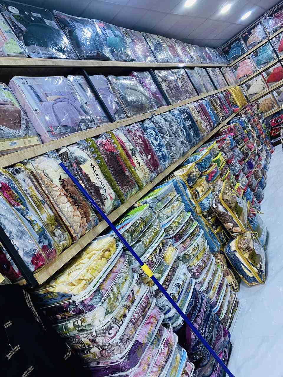 مول انيس
جديدنا اليوم من قسم المفروشات 
وصول بضاعة جديده من كافه المفروشات والبطانيات 🔥

وسعار مناسبة جدآ 
وحياكم الله زورونا تجدون كل ماهو جديد ومميز 
العنوان قضاء الشرقاط الساحل الايسر اسديره وسطى الشارع العام


**إذا كنت صاحب هذا الإعلان وتريد حذفه لأي سبب، رجاءا أرسل رسالة إلى الدعم الفني**