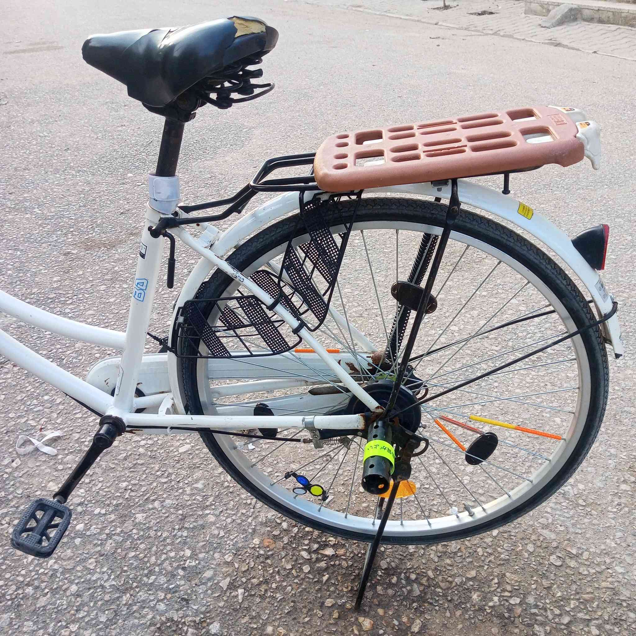 بايسكل من مكان نجف نيسان واغراضه 100 الموديل 21


**إذا كنت صاحب هذا الإعلان وتريد حذفه لأي سبب، رجاءا أرسل رسالة إلى الدعم الفني**