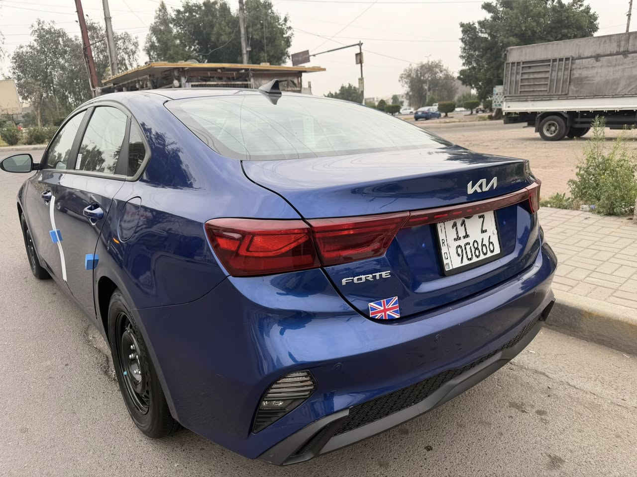 السلام عليكم للبيع فقط بلخير على الياخذه سيارةً تخبل سعره حلو أمريكية لون جويتي ازرق 
موديل 2023 فورتي محرك دوش 2000 كير محرك كفاله من الفتح والبخار ماشيه ٣٨ من امريكة ٢٨ يعني بلعراق ١٠ ماشيه #
حادثه قطعه تبديل قطعه صبغ فقط باب خلفي جاملغ خلفي 
بجم كبس ايرباك برده جاهزه بدون اي نقص منظومة زنون رقم بغداد إنكليزي هزه ارقام جدد تحويل مباشر 
سعره ١٤٧ نقد سعر بيع رجائا اخوان مستعجل على بيعته وسعره حلو مكانه بغداد البياع *********** 

صور حادث وسونار ناشره
