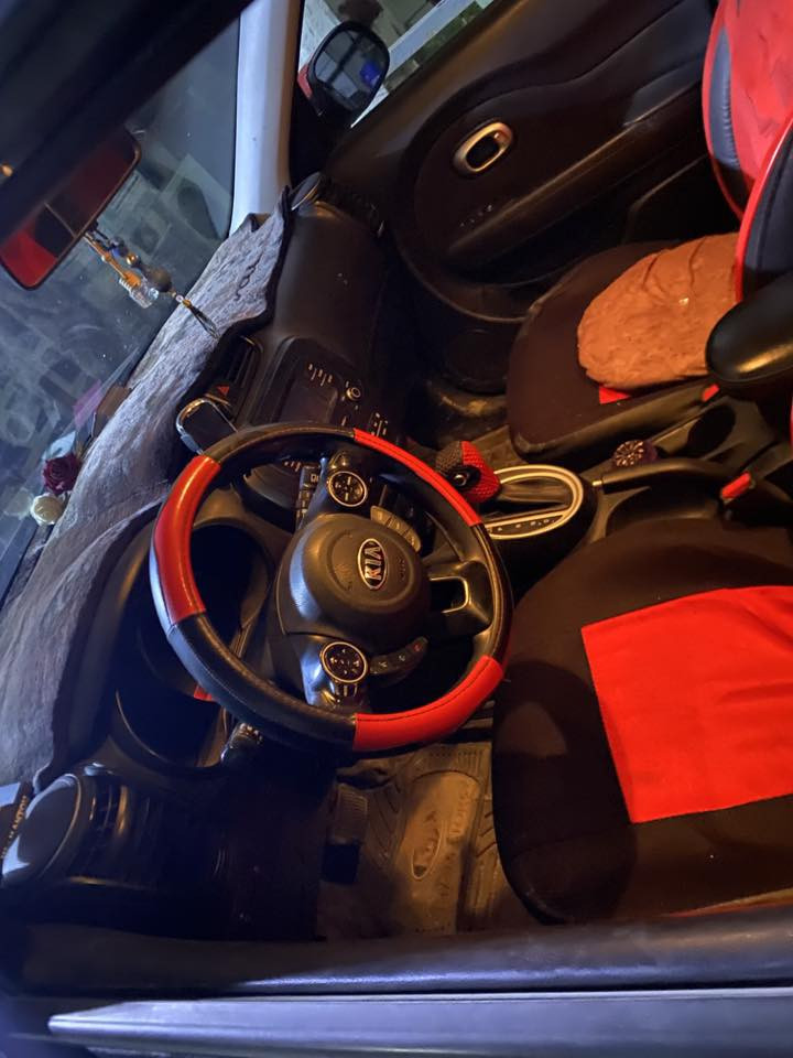 السلام عليكم كيا سول  ٢٠١٧ مكينه ٢٠٠٠ 
بيه جاملغ وبنيد بدون دواخل  هزه جديده والسنويه جديده مشروع وطني 
***********
