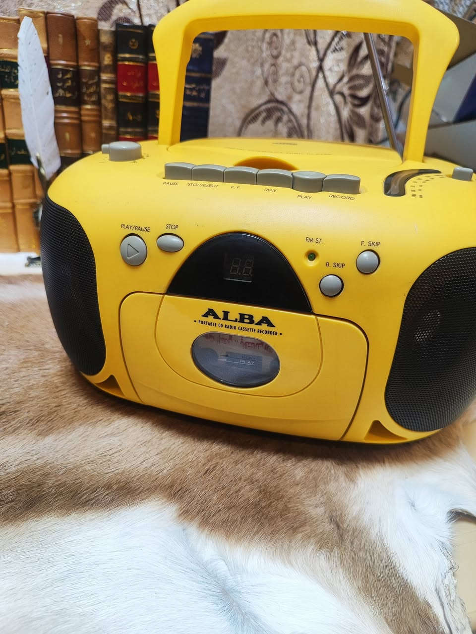 راديو مسجل سيدي باله أوربي للبيع
سعره 35


**إذا كنت صاحب هذا الإعلان وتريد حذفه لأي سبب، رجاءا أرسل رسالة إلى الدعم الفني**