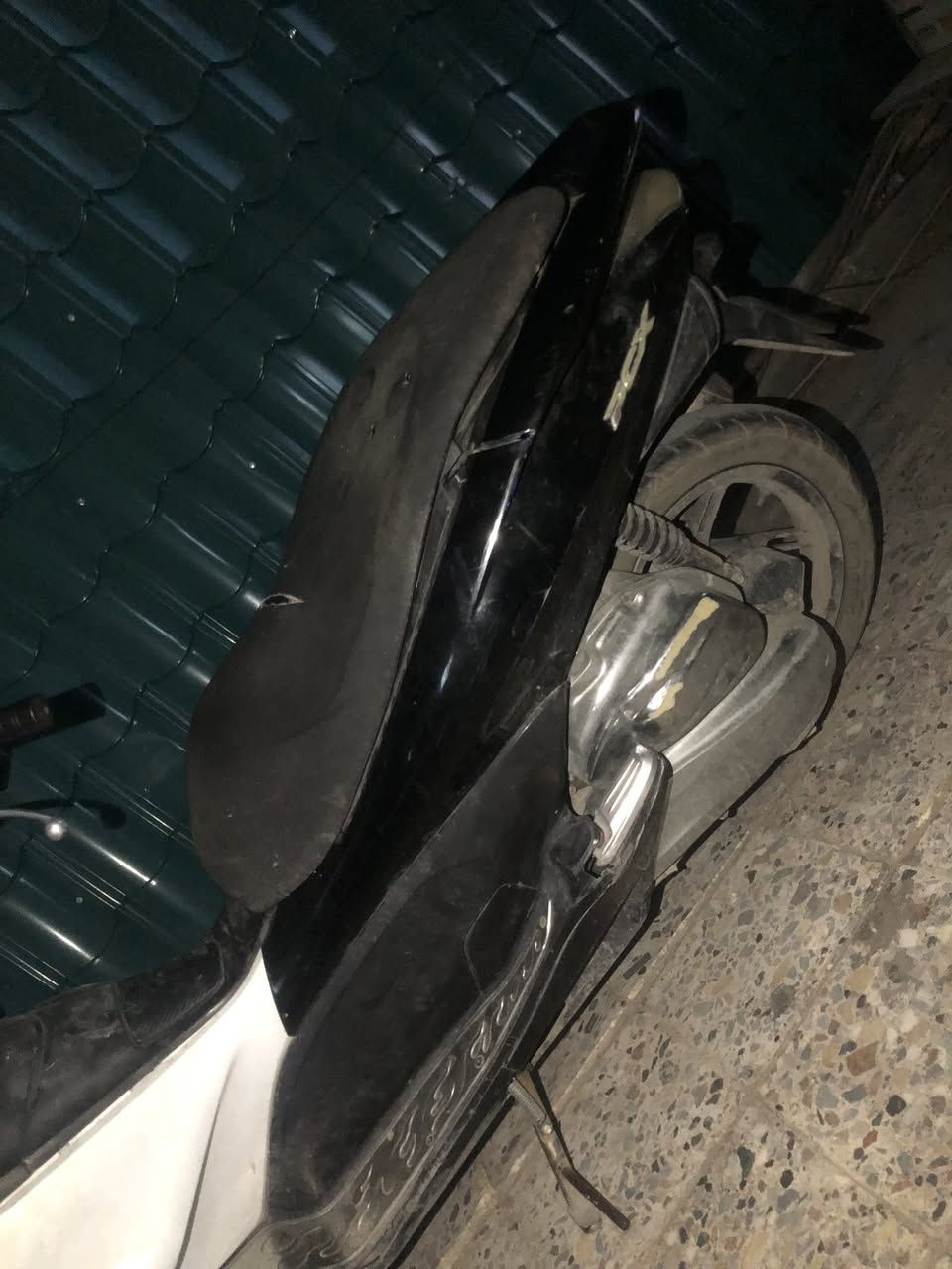 بيسي  اكس جيل اول الدراجه بيه تنقيص بصيط مكينه 125 المازده موجوده يرادله ترتبي شويه 
السعر 650 وبيه مجال بصيط المكان بغداد جديدة


**إذا كنت صاحب هذا الإعلان وتريد حذفه لأي سبب، رجاءا أرسل رسالة إلى الدعم الفني**