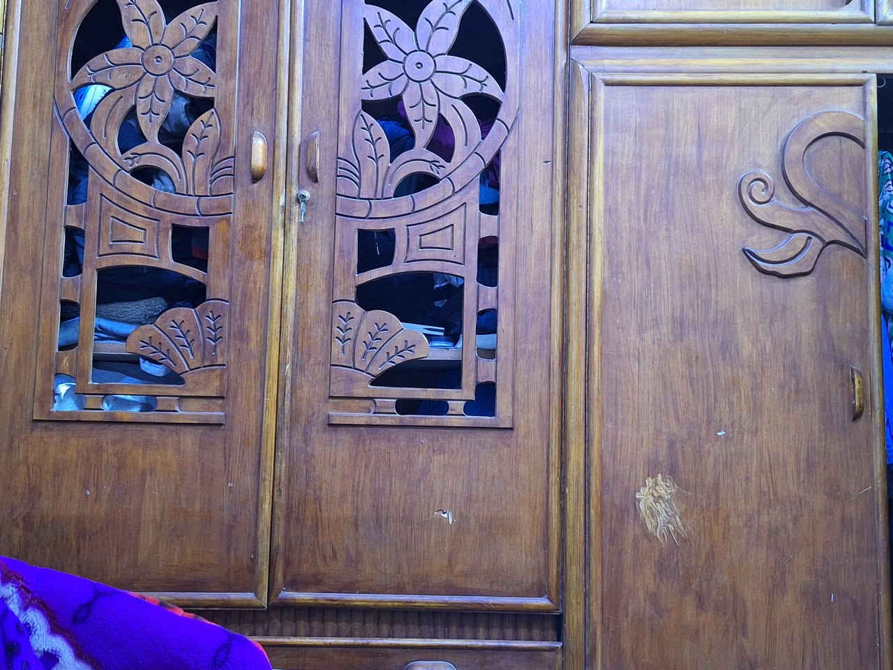 للبيع***********
