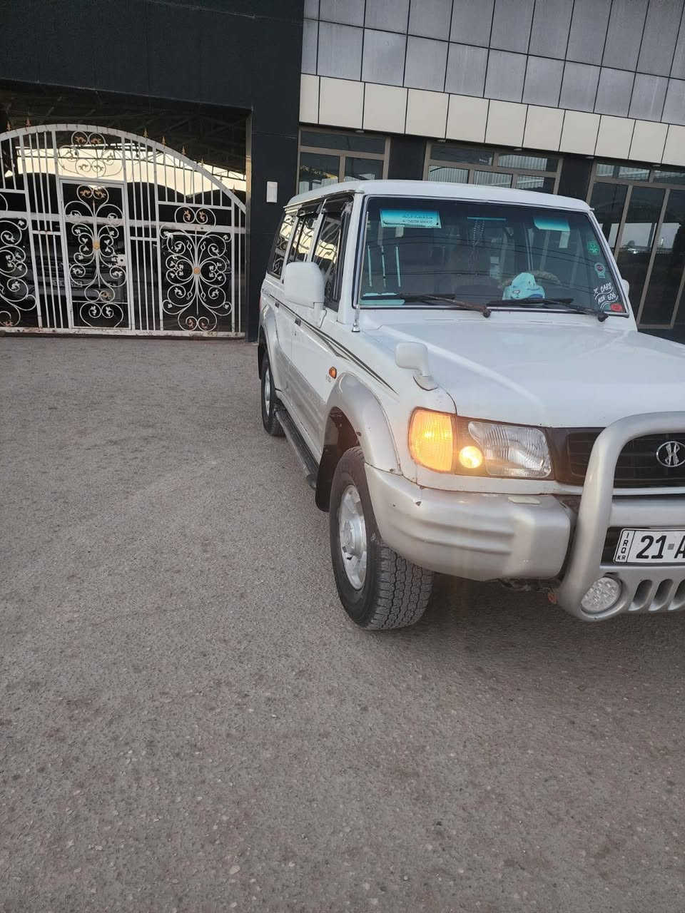 عليكم من اخوان سياره كالوبر جديده بمعنه الكلمه على وضع الشركه تبريد شغال دفع رباعي شغال تخم تاير مكينه سته سلندر بانزين عنوان الرقم الدوالي رقمه سليمانيه سنويه 2030 الستفسار على ***********
