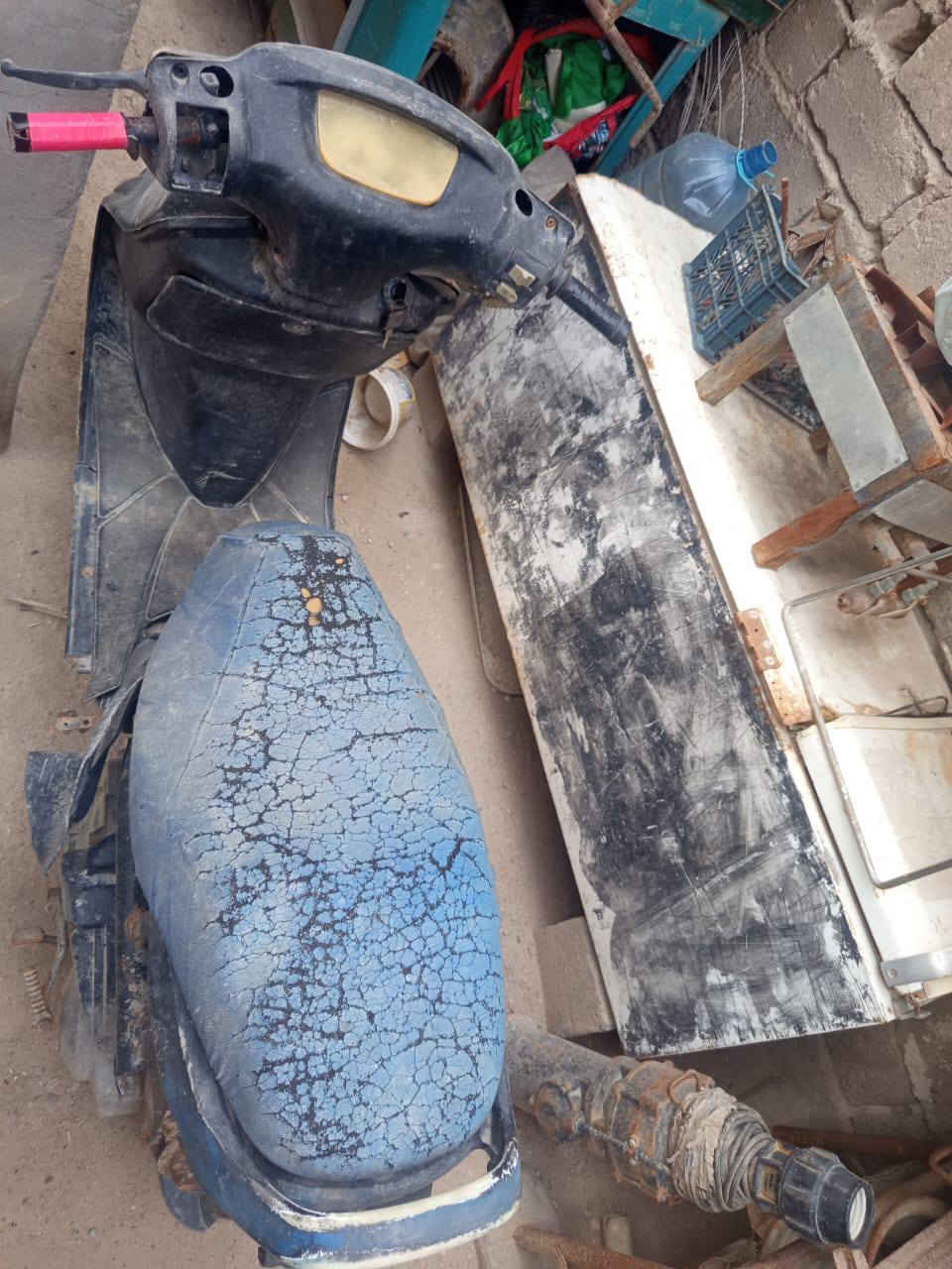 فراشه لبيع سعره 125الف 

تحتاج كابريته وتحتاج تعديل شوفت العين 
ابيع كوم حديد 
مكاني البصره الزبير حي شهداء 
رقمي *********** /// ***********
