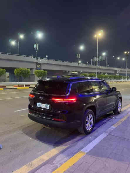 سلام عليكم للبيع !!!!
(جيب كراند شيروكي لمتد Lسبعه راكب vip 2022)
وارد امريكي فول للاخير عده الفتحه مكينه 6 سلندر 
حادثها جاملغ وبنيد البنيد مبدل وكآله بدون صبغ والجاملغ ربعه مصبوغ ايرباك ستيرن ودشبول راجع سستم كامل بدون اي ضوه السياره اني مستوردها ومصلحها بيدي بدبي يعني قطعه وحده صبغ بس وصور التصليح موجوده بدون اي لغد او شاصي وين ما يعجبك افحص واقتنع سونار موجود رقم بغداد الجديد بسمي ماشيه 48 الف كيلو مو ميل كيلو 
مواصفات الجيب معروفه كشنات جلد منفصل تدفئه تبريد رادار امامي وحساسات امامي خلفي سستم سماعات هارمن كاردن رهيب شاشه جبيره عداد ديجيتال كير ماوس تبريد ثلاث قطع مكينه كير مكفول سياره جديده وحلوه بدون اي نقص او اي ضوه بدشبول تايرات جدد ما تحتاج الف دينار السعر 293 ورقه وبيها مجال بسيط 
***********   واتساب فقط واتساب مكاني بغداد الحرية بغداد
