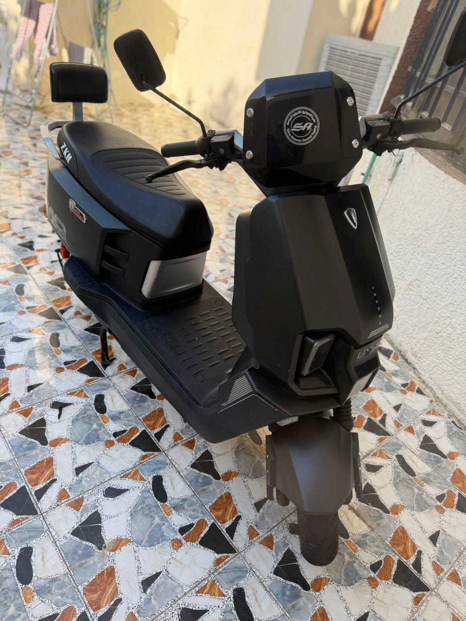 للبيع
دراجه هيمي  
6 بطاريات
لايت زنون
مكفوله 
نضافه ١٠٠٪؜
ماشيه 20
سرعتها 75
وذا تشحنها اتمشيك 4ايام 
وبيها مجال  حك اجيه


**إذا كنت صاحب هذا الإعلان وتريد حذفه لأي سبب، رجاءا أرسل رسالة إلى الدعم الفني**