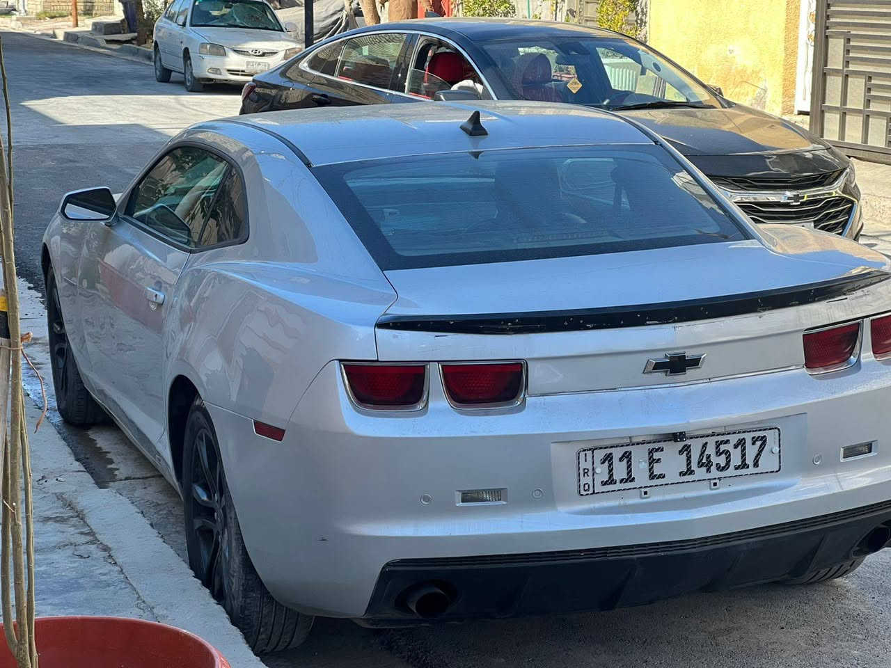 كمارو 2013.  V6  3.6
بيه خمس قطع صبغ ابيع حزام

رقم بغداد هزة  وسنية جديدة 

تحويل ثاني يوم بسمي السيارة 

ب 87 وبيهة مجال حك جية 

بغداد الشعب 

***********
