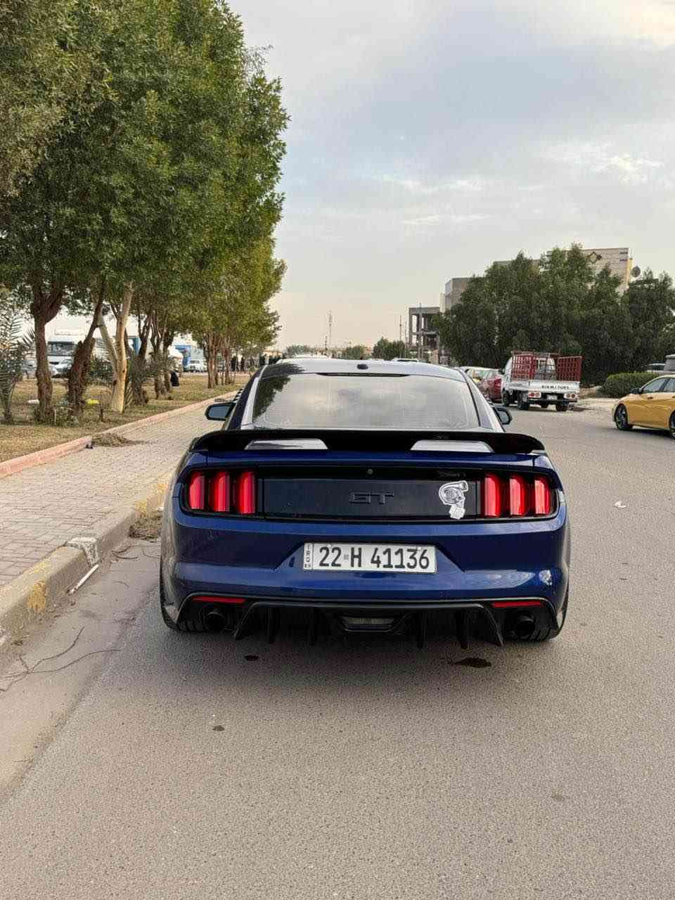 السلام عليكم 
فورد موستنك ايكو بوست 2016 فول مواصفات بريميوم كير عادي ماشيه 70 مايل حقيقي حادثه جاملغ خلفي فقط صور الحادث مرفقه السياره جديده بمعنى الكلمه و عليه هوايه اضافات رقم اربيل شرط التحويل مكان السياره بغداد السيديه وهذا رقمي *********** حيدر بغداد, العراق
