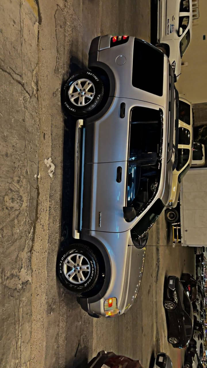 فورد اكسبلور 2006 للبيع فل كامل ما عدا فتحه بانوراما منتهي ترخيصه من شهر 6/2025 للبيع ما عدا الشاشات والشر الجاد ما رح نقصر معه ان شاء الله للتفسير رقم الهاتف 0788225665 🤍


**إذا كنت صاحب هذا الإعلان وتريد حذفه لأي سبب، رجاءا أرسل رسالة إلى الدعم الفني**